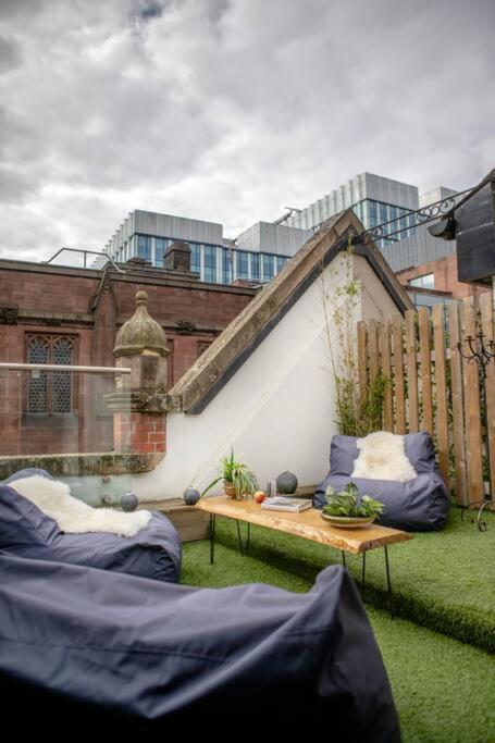 City Superhost: Luxury Deansgate Townhouse Манчестер Экстерьер фото