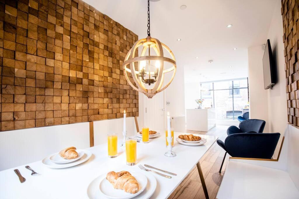 City Superhost: Luxury Deansgate Townhouse Манчестер Экстерьер фото