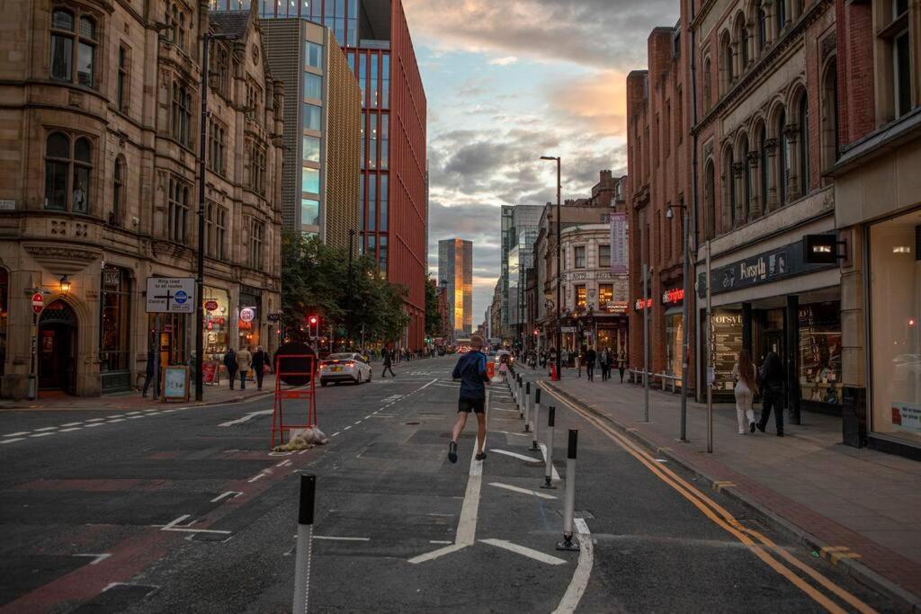 City Superhost: Luxury Deansgate Townhouse Манчестер Экстерьер фото