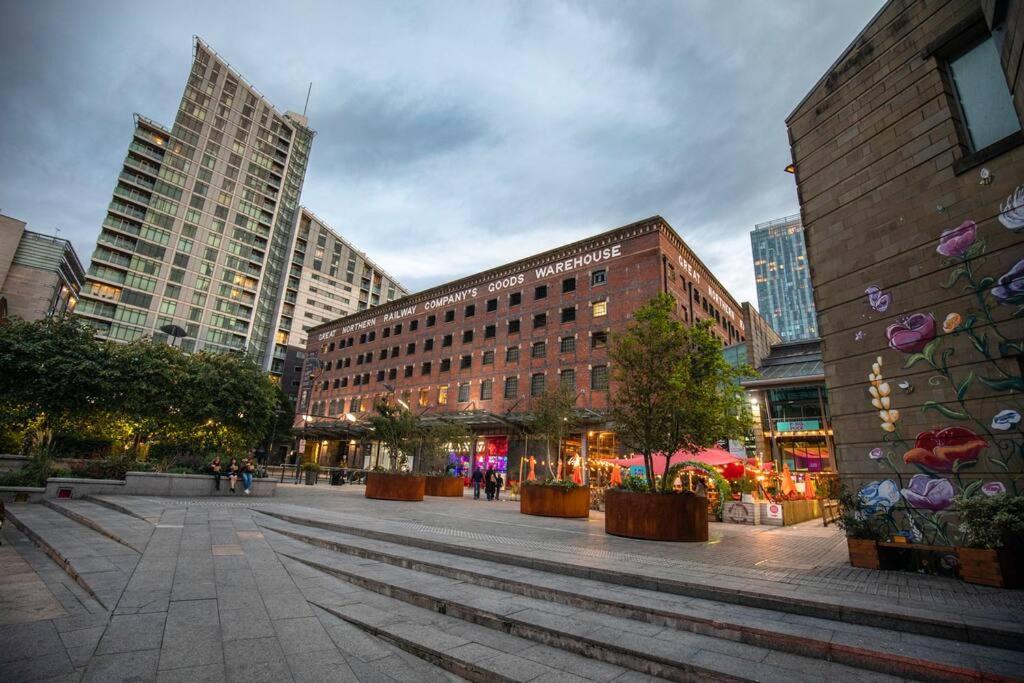 City Superhost: Luxury Deansgate Townhouse Манчестер Экстерьер фото