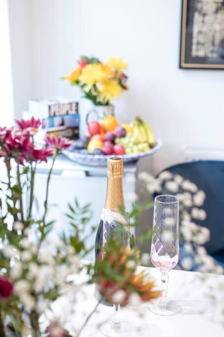 City Superhost: Luxury Deansgate Townhouse Манчестер Экстерьер фото