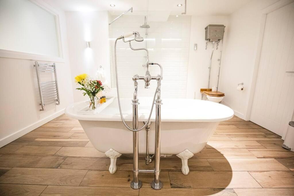 City Superhost: Luxury Deansgate Townhouse Манчестер Экстерьер фото