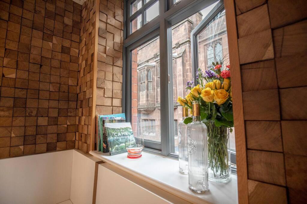 City Superhost: Luxury Deansgate Townhouse Манчестер Экстерьер фото